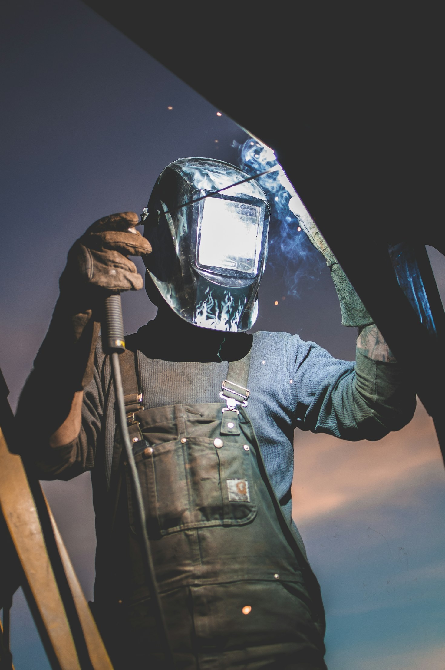 Top Industries Benefiting from High-Tech Welding Techniques